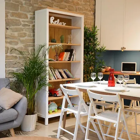 Jolie Maison De Ville Avec Extérieur à Сasa de vacaciones *